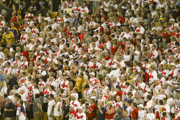 File:English Fans.jpg