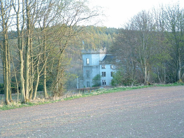 File:Fetteresso Castle - geograph.org.uk - 163711.jpg