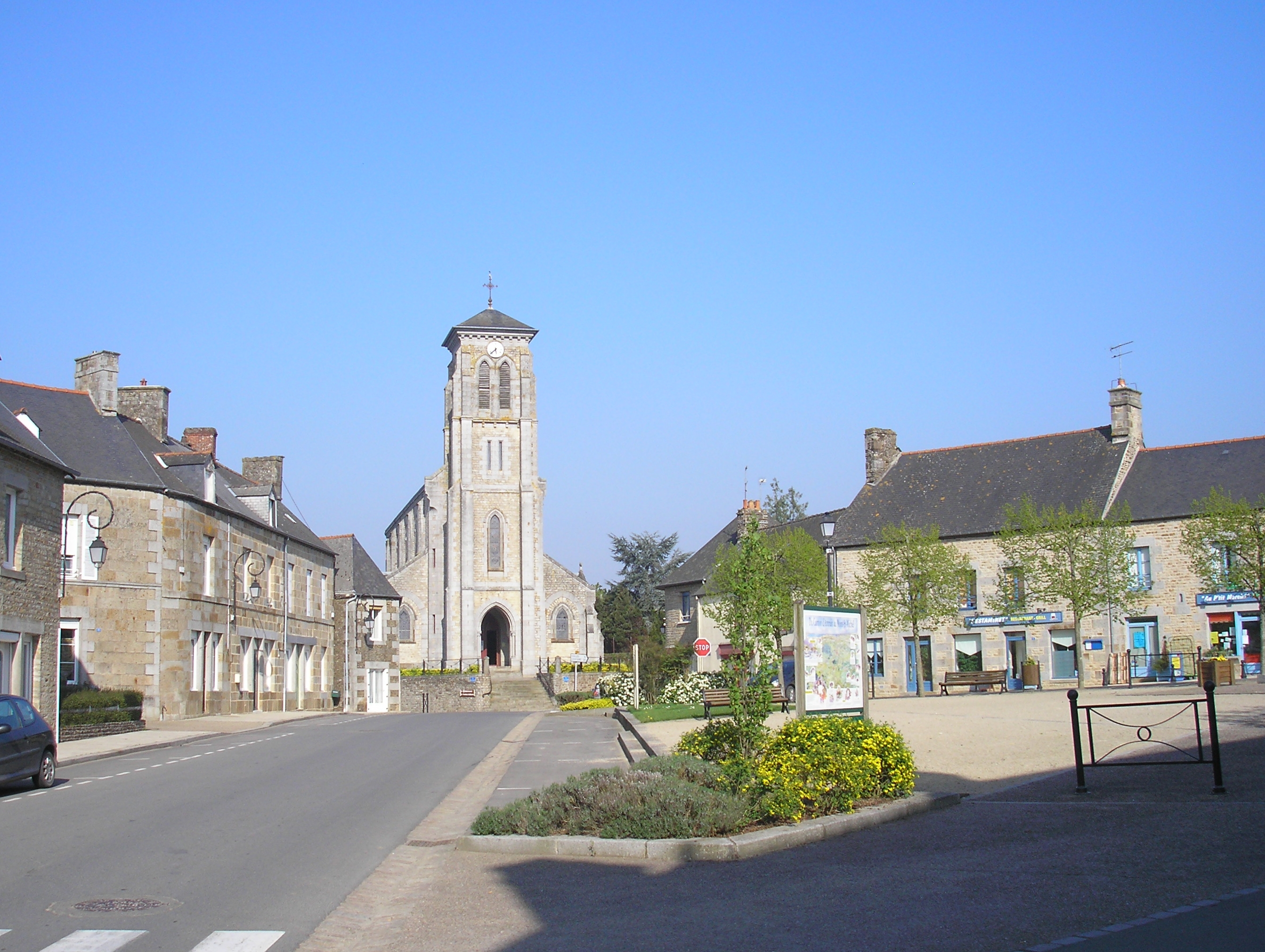 photo de Église Saint Ouen (église de Saint-Ouen-la-Rouërie)