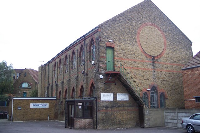 Small picture of Balmoral Masonic Hall courtesy of Wikimedia Commons contributors