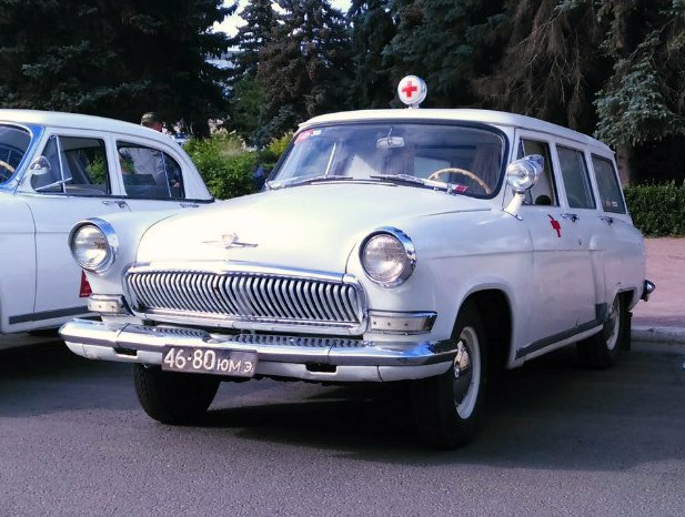 Файл:GAZ-22 ambulance.jpg — Википедия