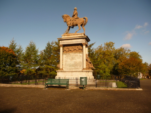 File:Glasgow, Lord Roberts memorial, Kelvingrove Park - geograph.org.uk - 1539569.jpg