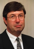 <span class="mw-page-title-main">Henk van Hoof</span> Dutch politician