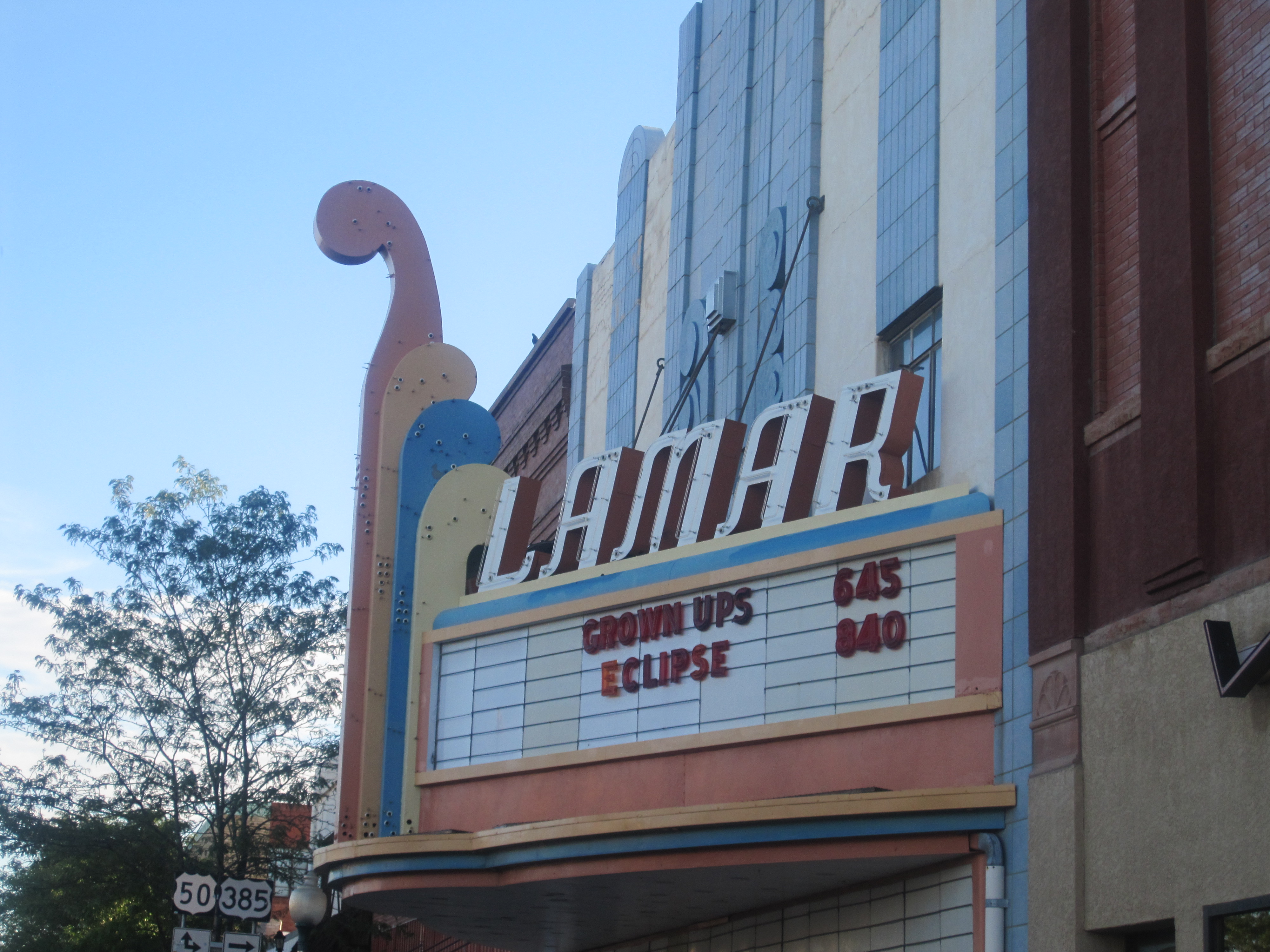 Img co. Backstreet Opry (formerly Lamar Theater), Vernon, 1940.