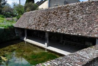 File:Lavoir de Verdey.jpg