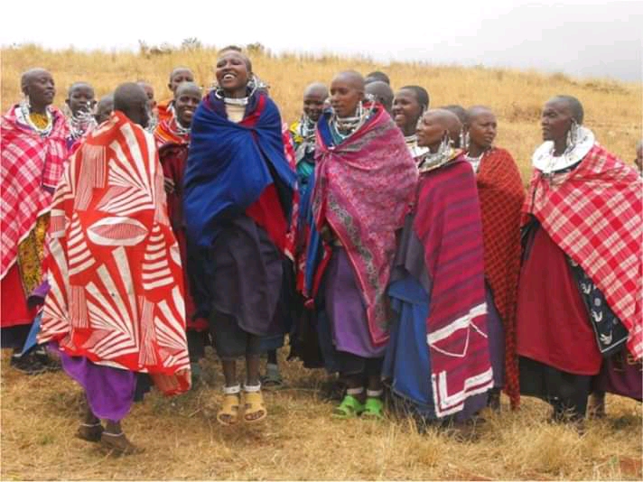 File:Maasai women jumping.jpg