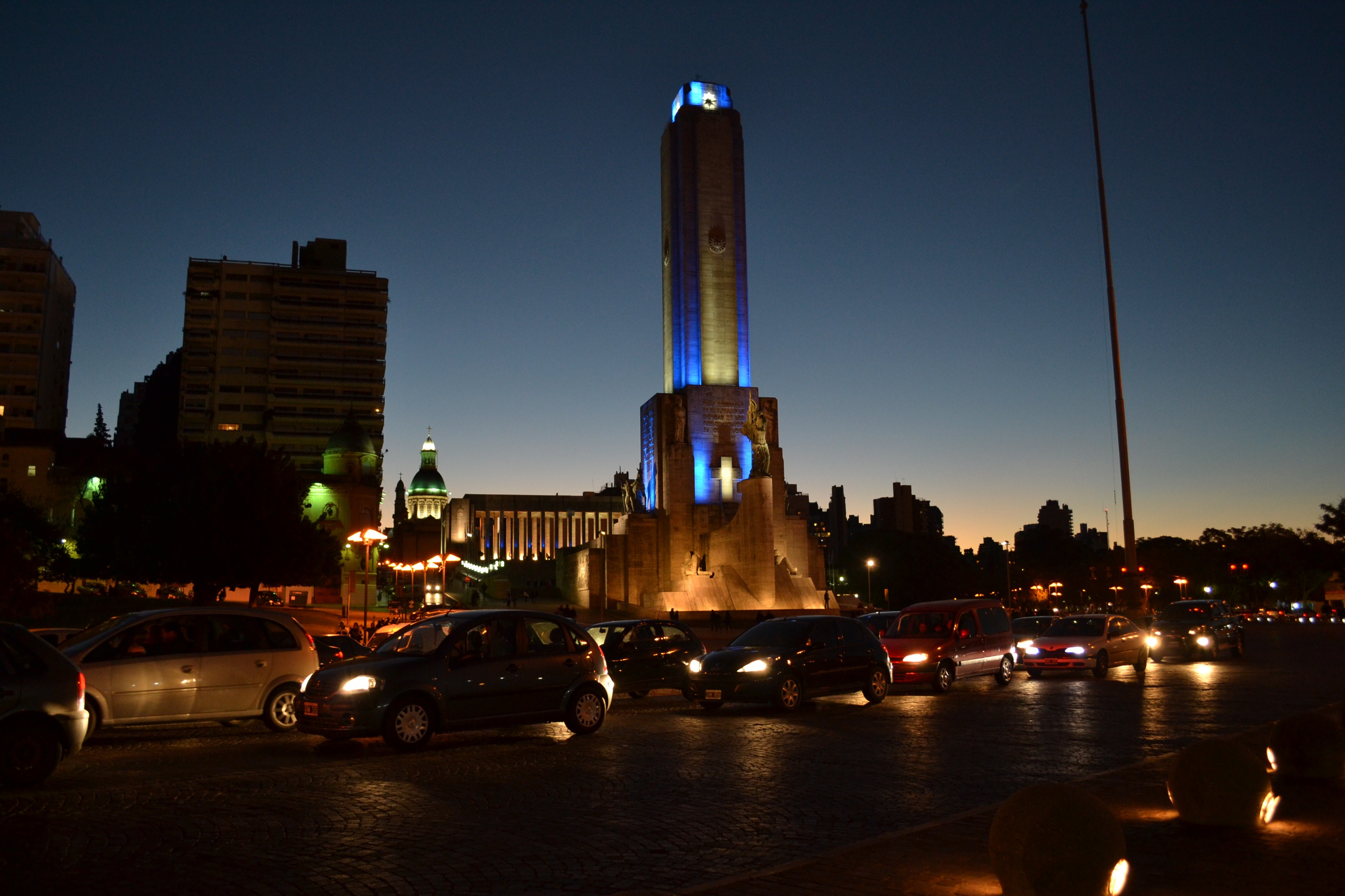 File:Monumento a la Bandera, Rosario, Argentina 01.JPG ...