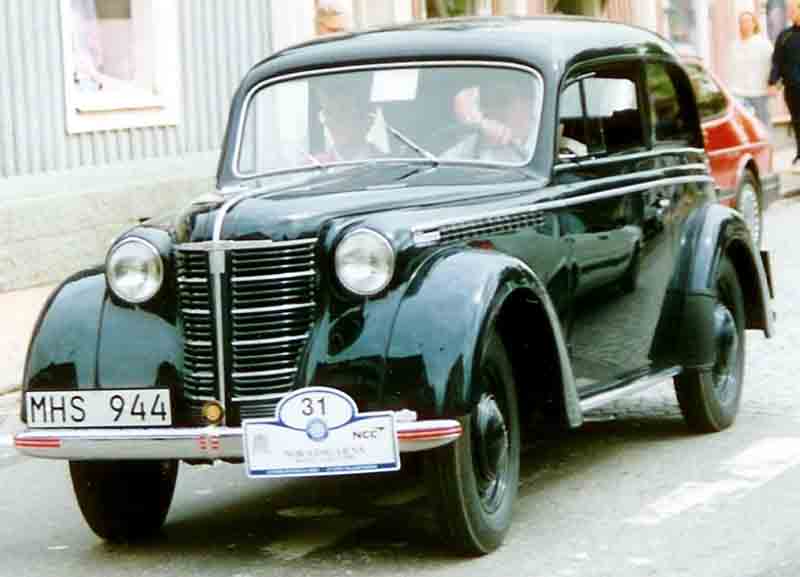 File:Opel Olympia De Luxe Coach 1939.jpg