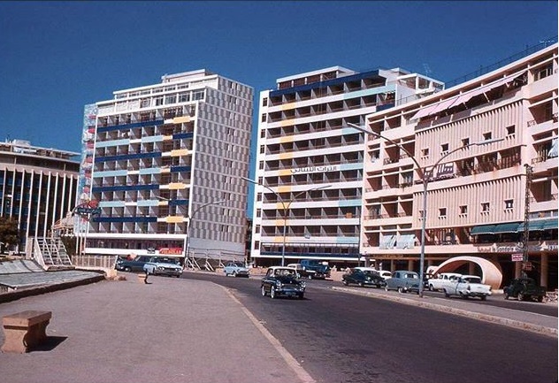 File:Raouché in 1960-Beirut.jpg