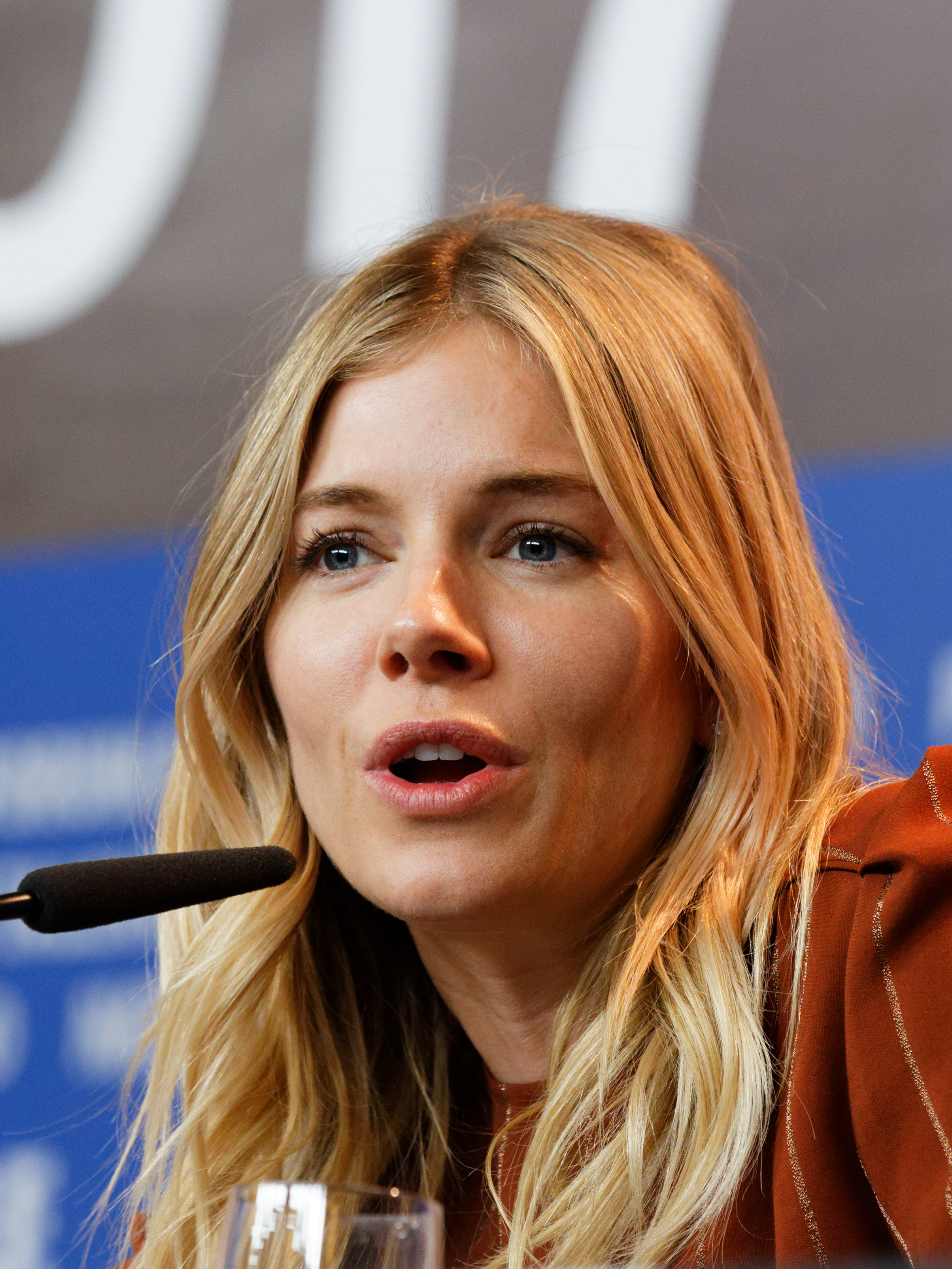 Sienna Miller photo #111194