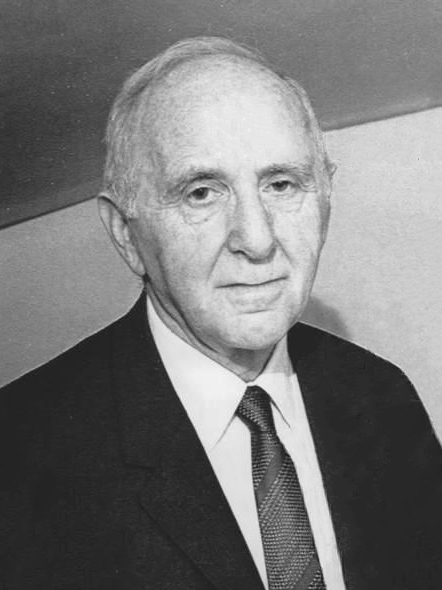 File:Simon Kuznets 1971.jpg