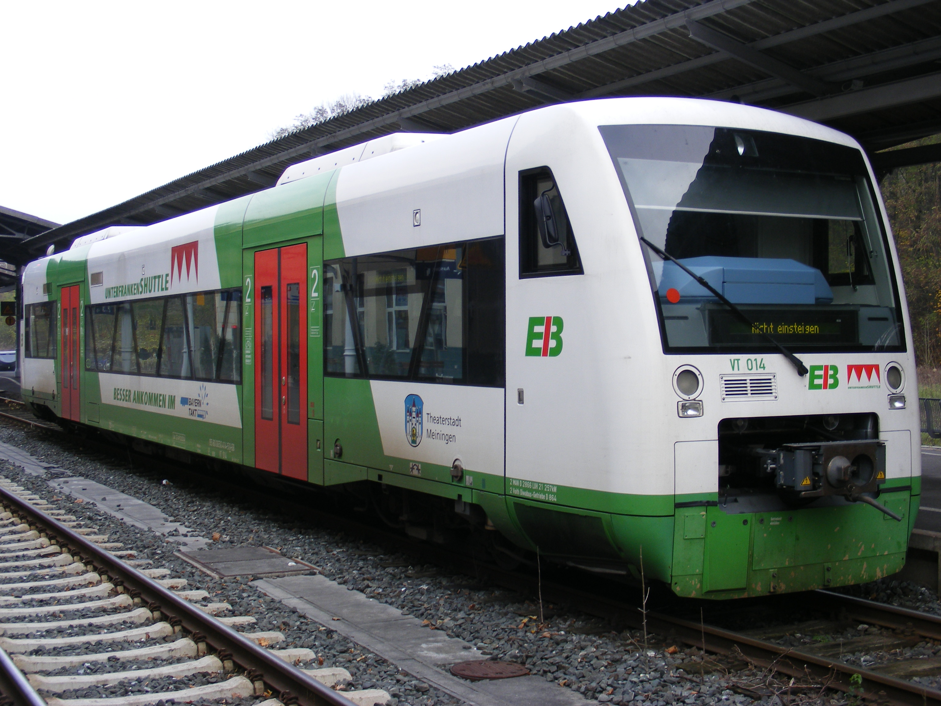 [Image: Stadler_Regio-Shuttle_RS1_(Erfurter_Bahn).JPG]