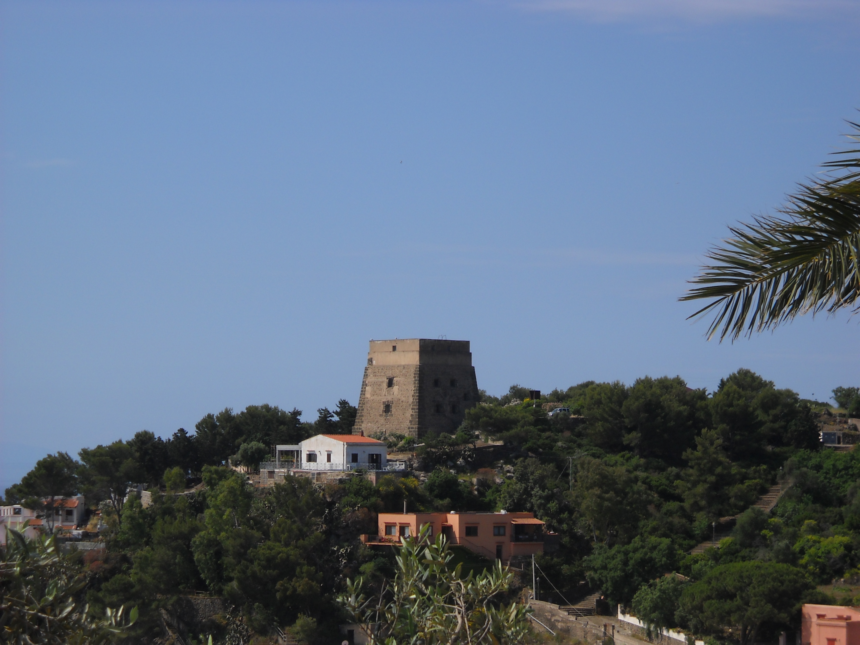 Ascensori a Ustica