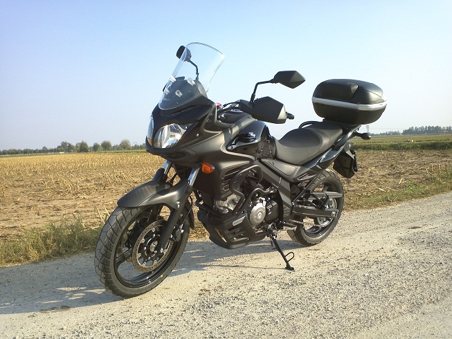 Suzuki V Strom DL 650 ABS Prezzo, Scheda tecnica e Foto - Dueruote