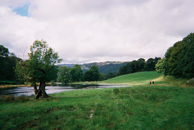 File:Walkers on the Cumbria Way - geograph.org.uk - 1533244.jpg
