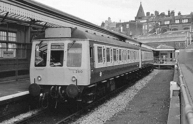 File:Windsor and Eton station (2) - geograph.org.uk - 1442389.jpg