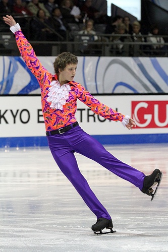 File:2011 Grand Prix Final Juniors Maxim Kovtun 2.jpg