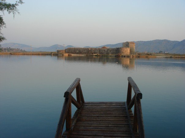 File:Butrint Triangular Fortress.jpg