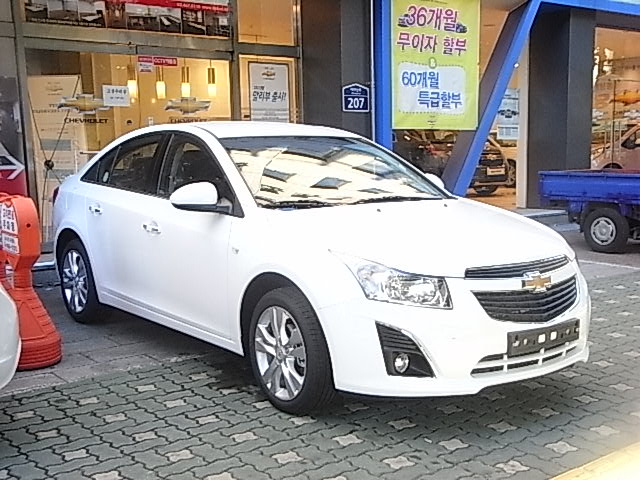 File:CHEVROLET CRUZE 2013 01.JPG