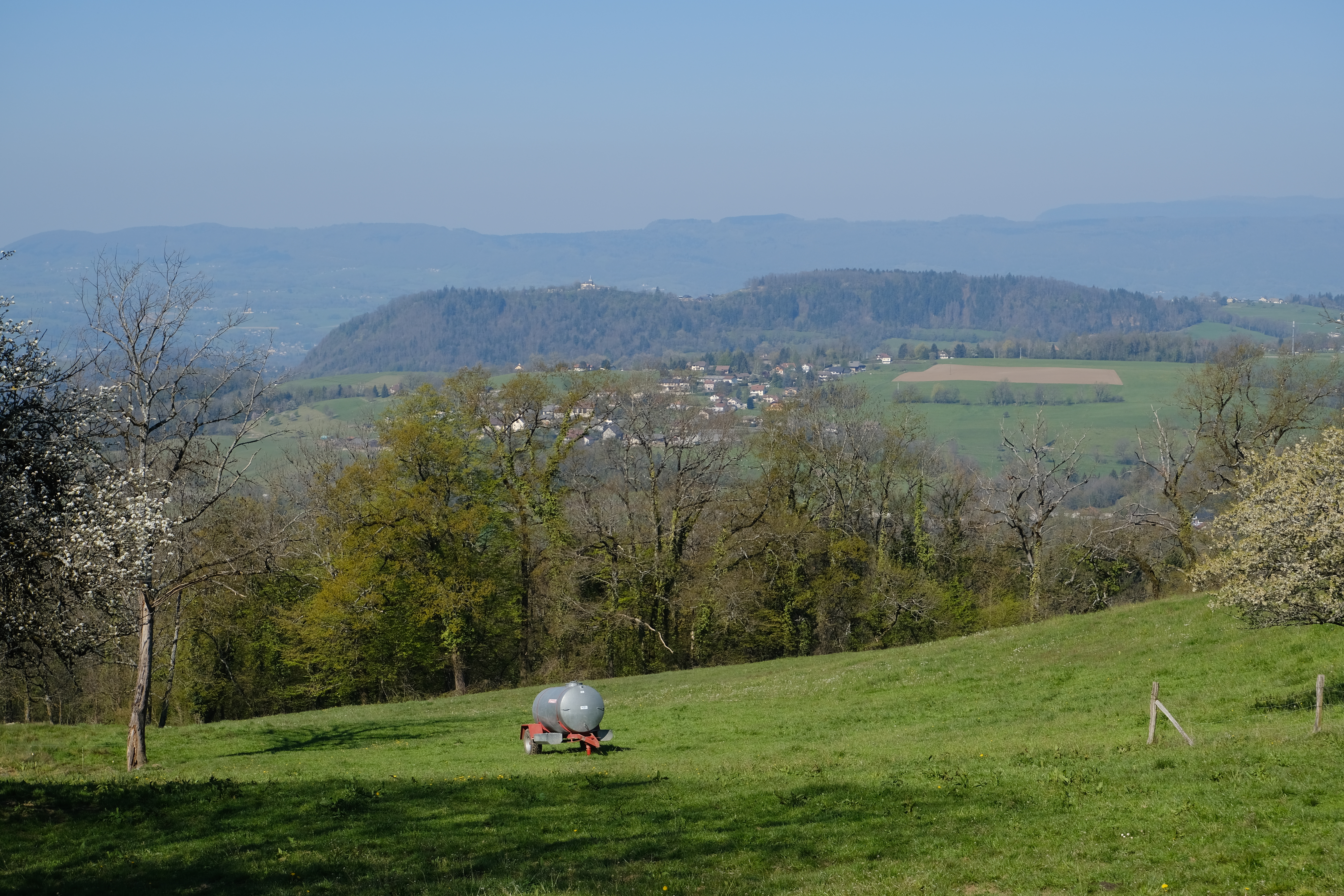 Chemin des. Mont-Fleury, что на chemin des Lierres, 1.