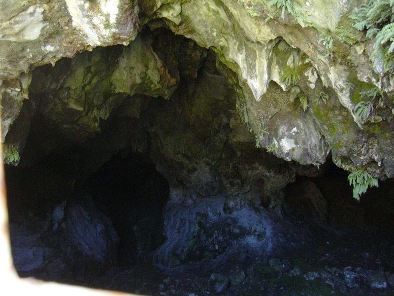 File:CuevasAtapuerca.jpg