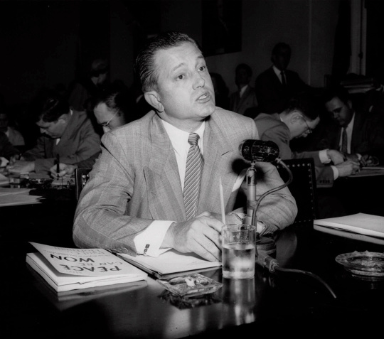 File:Dmytryk before House committee.jpg