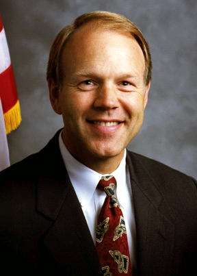 <span class="mw-page-title-main">Don Nickles</span> American politician (born 1948)