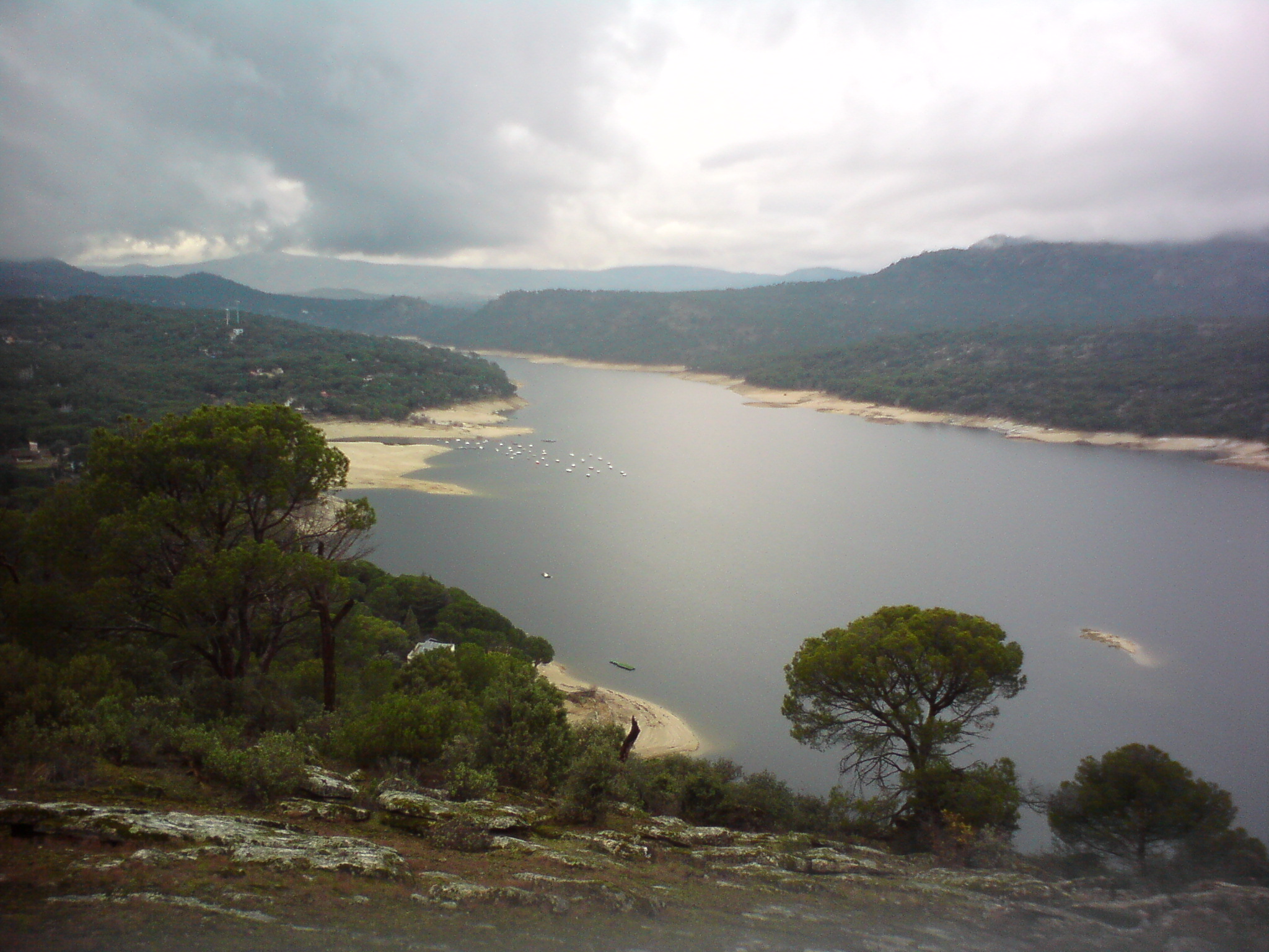 Pantano de san juan se puede bañar