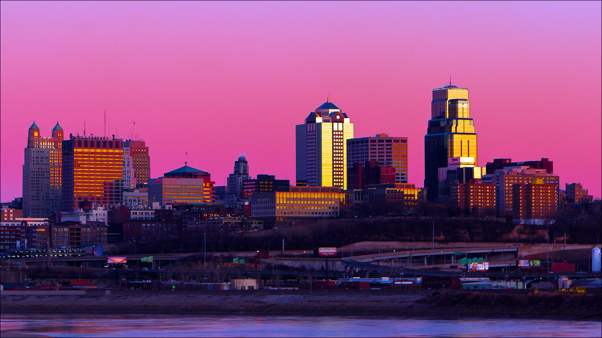 Kansas City At Dusk