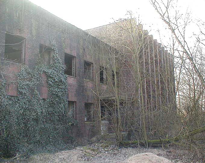 File:Kohlenbergwerk Minden -Verwaltung Kaue.jpg