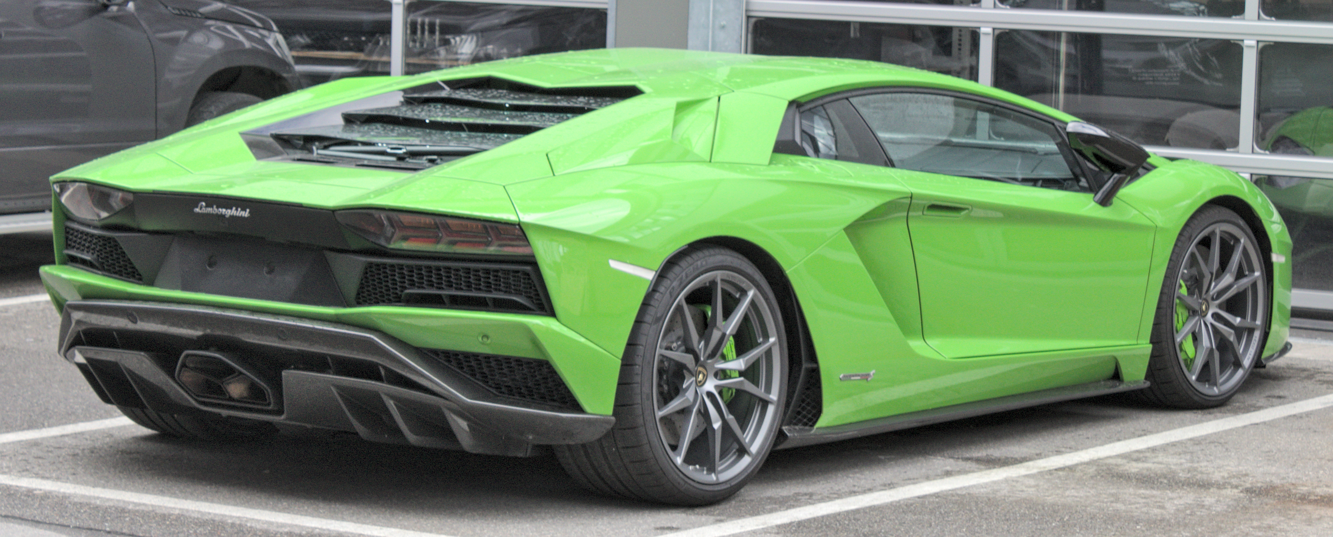 DateiLamborghini Aventador S coupe IMG 20.jpg – Wikipedia