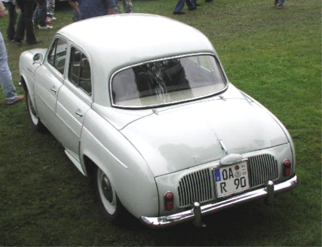 Renault Dauphine dietro