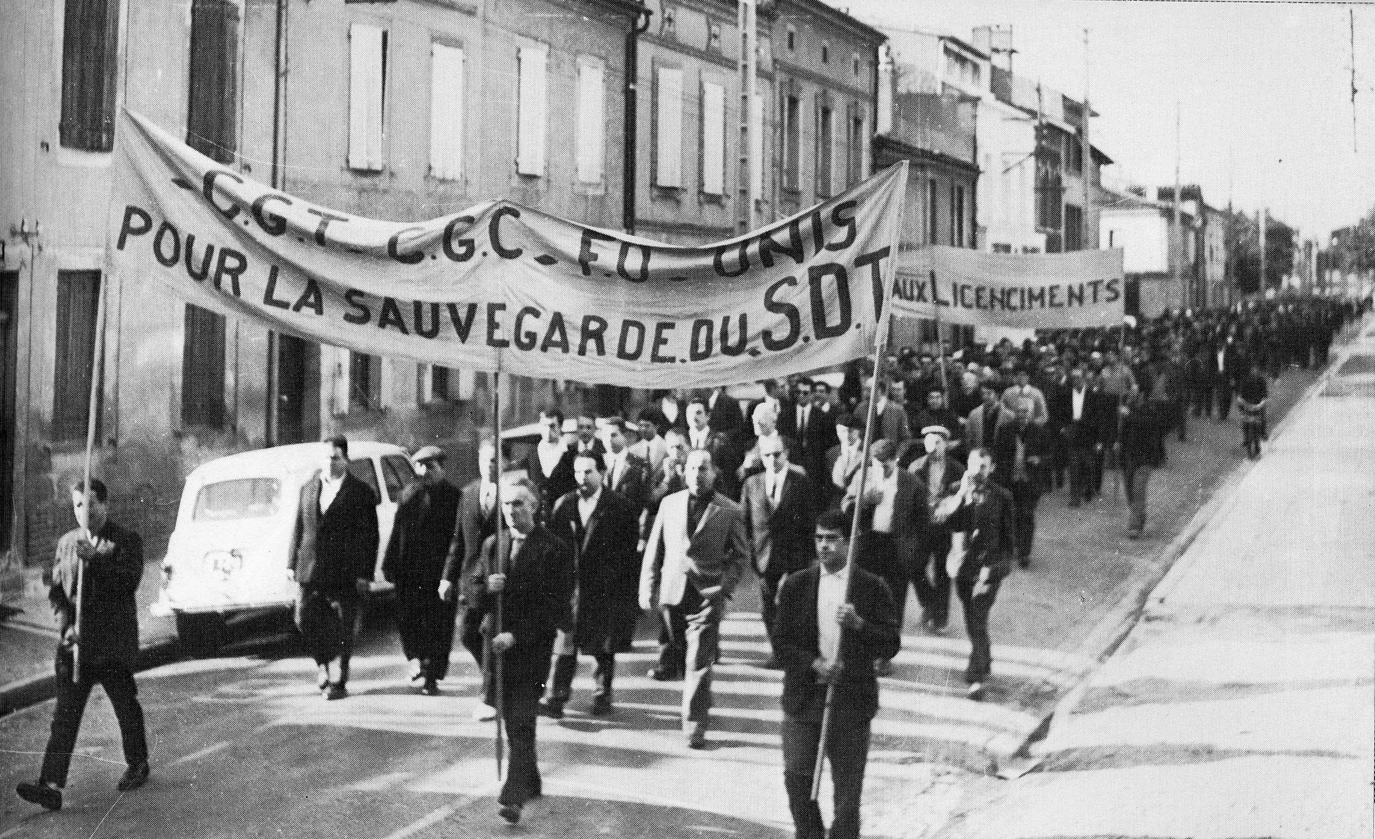 Saint-Étienne. Palestine : 300 personnes ont défilé dans le calme malgré  l'interdiction