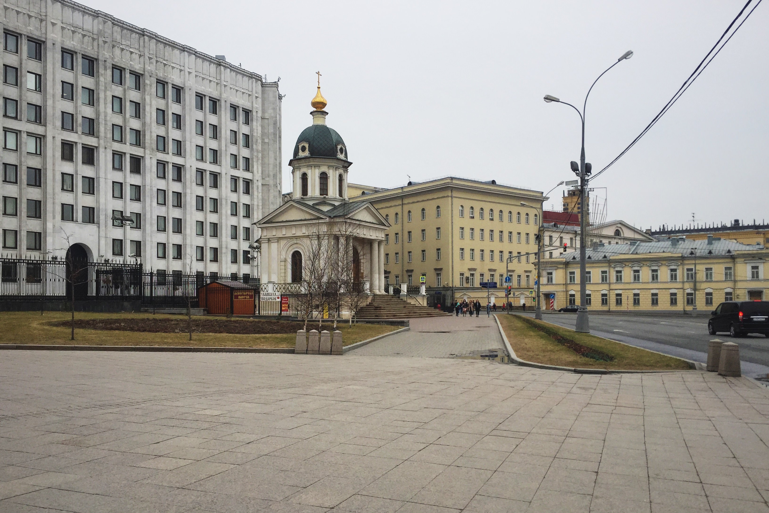 Арбатские ворота. Москва Арбатская площадь д 1 ВБРР. Московский Пентагон Арбатская. Арбатская площадь Питер. Арбатская площадь 2020 г.