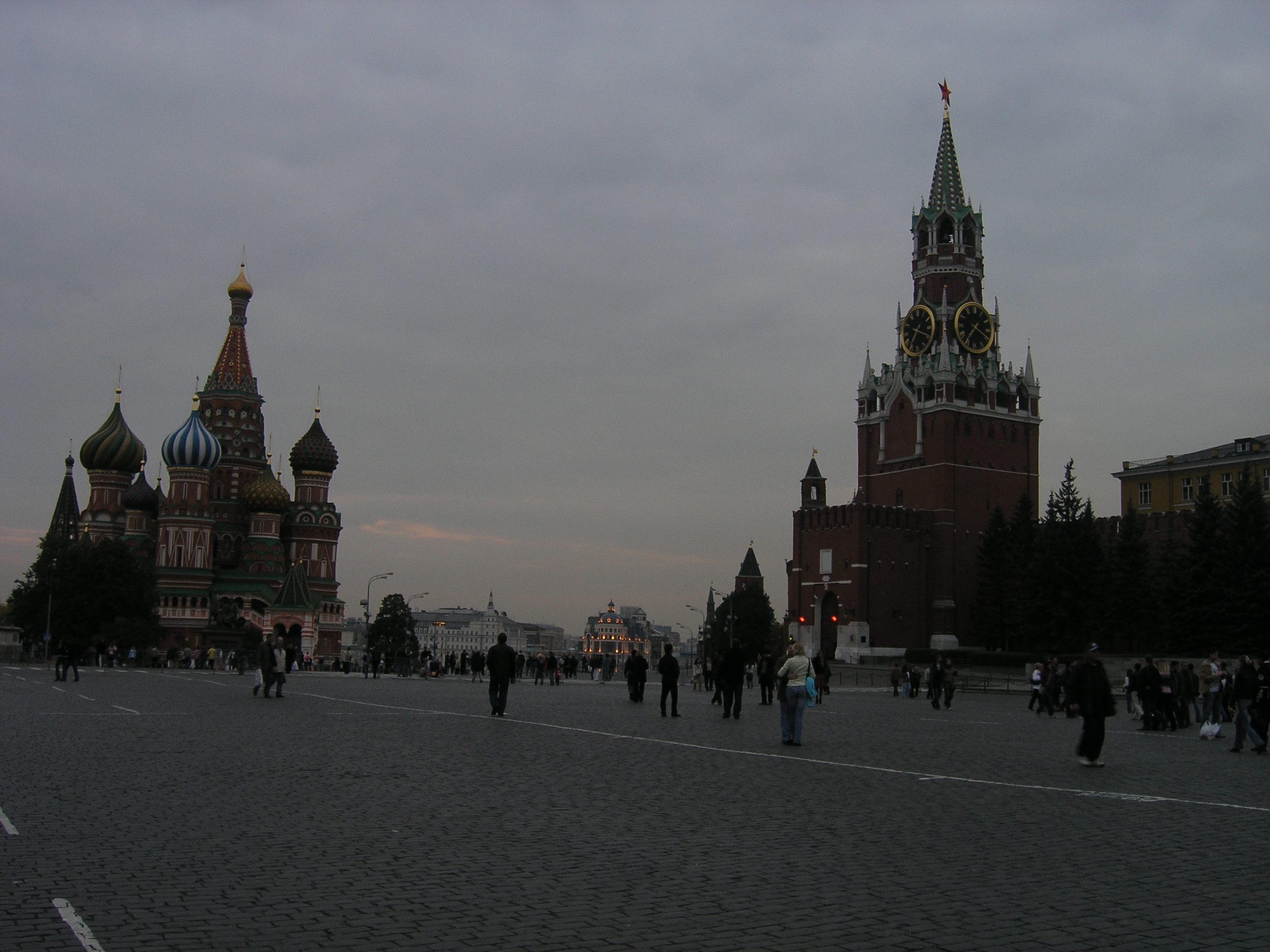 Камер москвы красная площадь. Красная площадь храм Христа Спасителя. Красная площадь 2. Красная площадь дорога. Красная площадь 3.