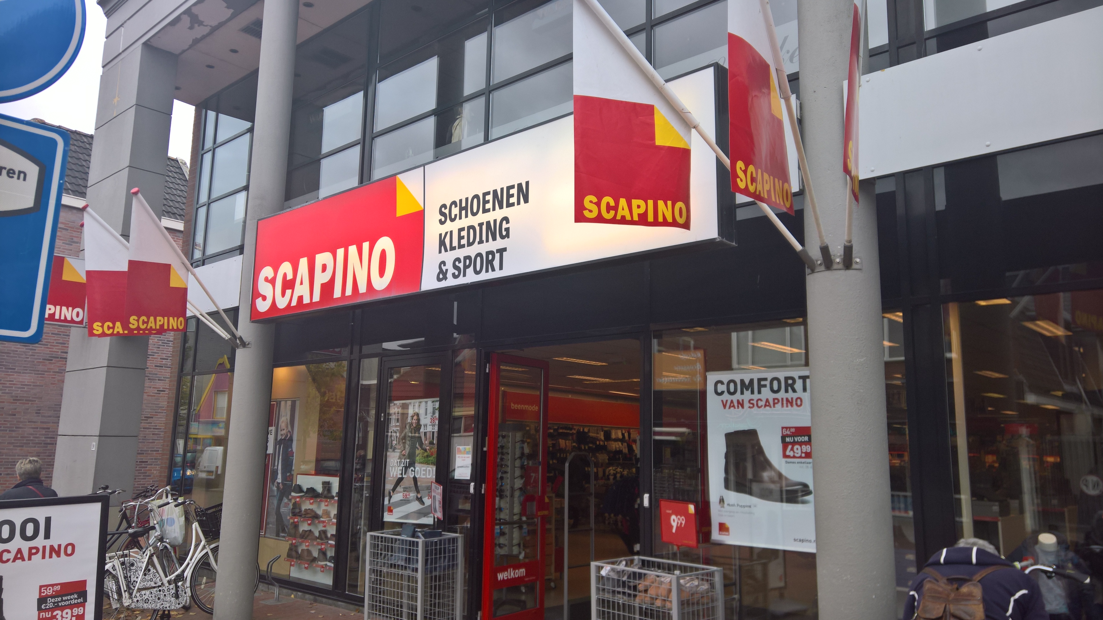 Handvol valuta toegang Scapino (winkelketen) - Wikipedia