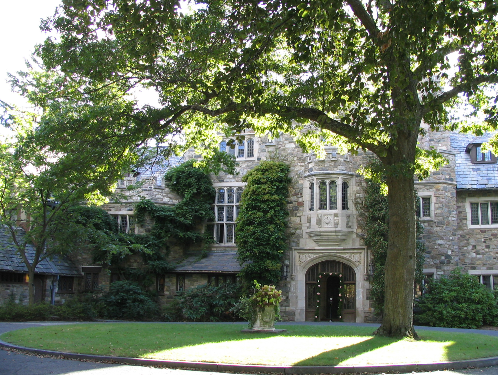 Photo of Skylands Manor