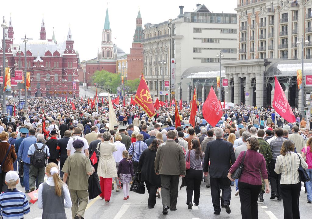 Victory moscow. Парад Победы 1999г в Москве. Москва день Победы 1929. Москва день Победы Тверская ул. Москва 2009.