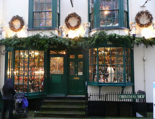 File:A Christmas Shop - geograph.org.uk - 1083351.jpg