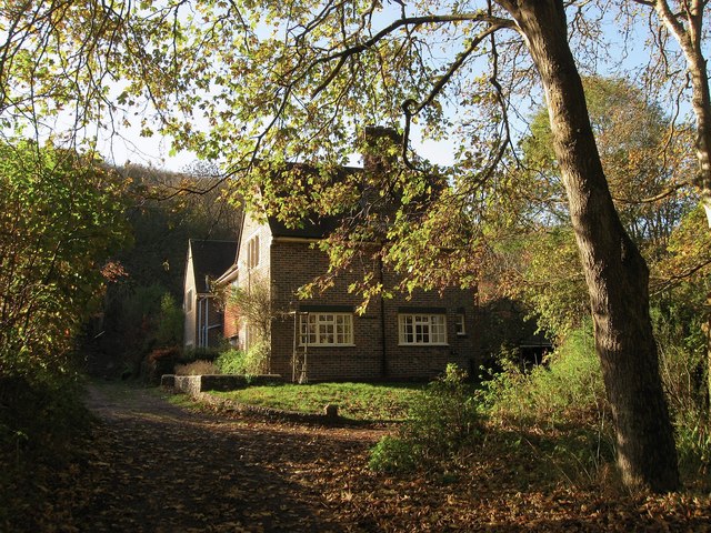 Cottages, Friston Forest - geograph.org.uk - 3755148