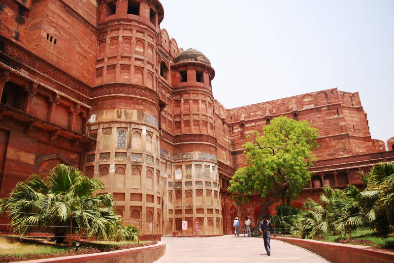 File:IN Agra 0905 (94) (17229827956).jpg