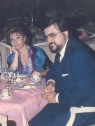 File:Isabel Allende con Juan Manuel Marcos.jpg