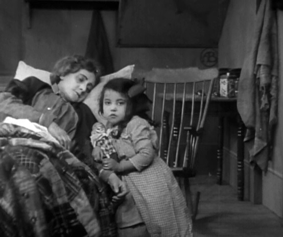 File:Kate Bruce and Ynez Seabury in The Sunbeam.jpg