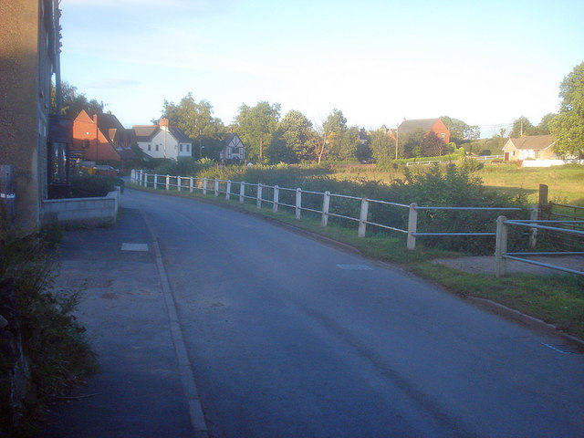 File:Main Street Osgathorpe - geograph.org.uk - 1536680.jpg