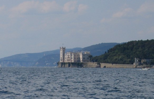 File:Miramare.jpg