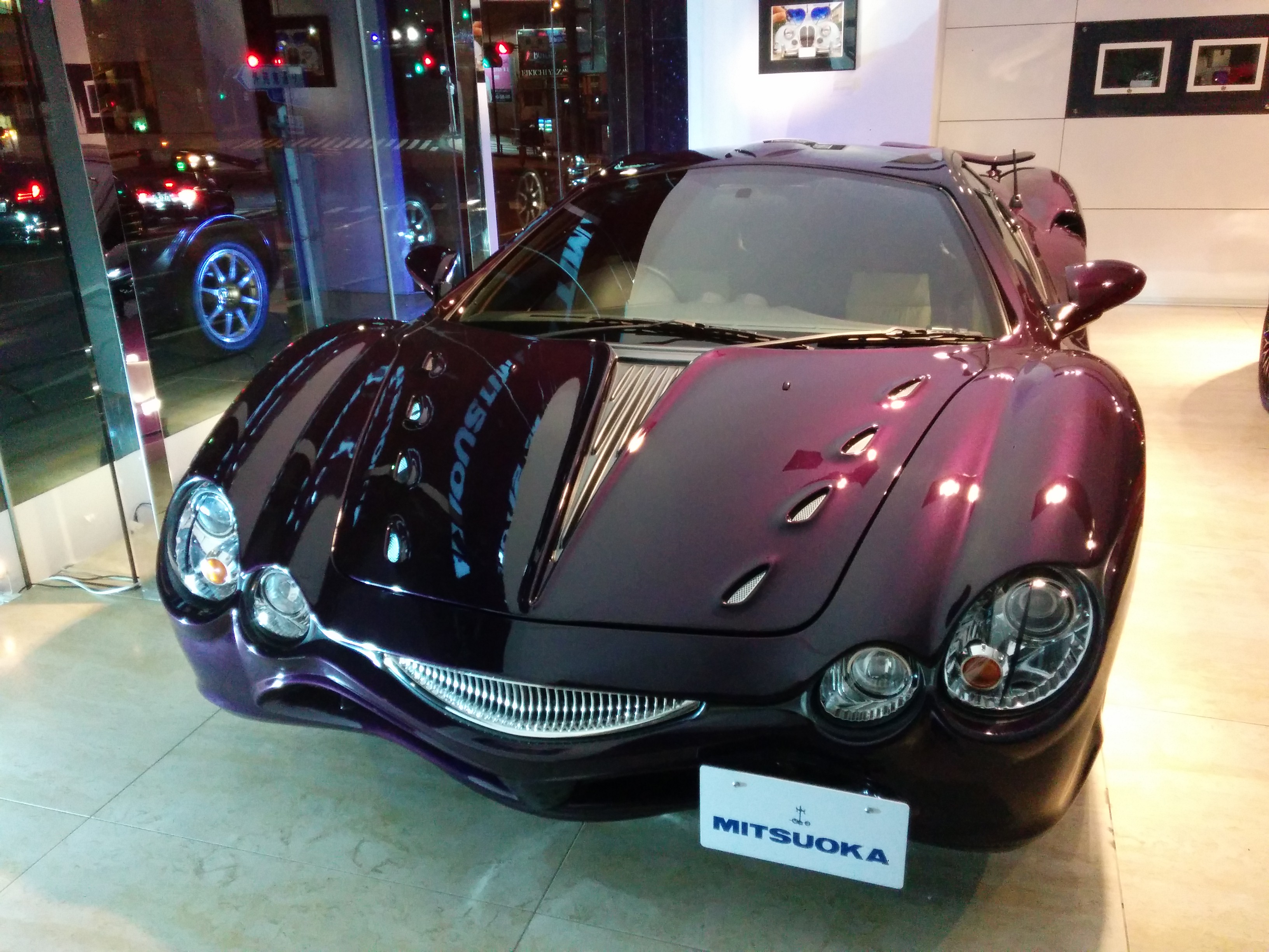 File:Mitsuoka car 2.jpg   Wikimedia Commons