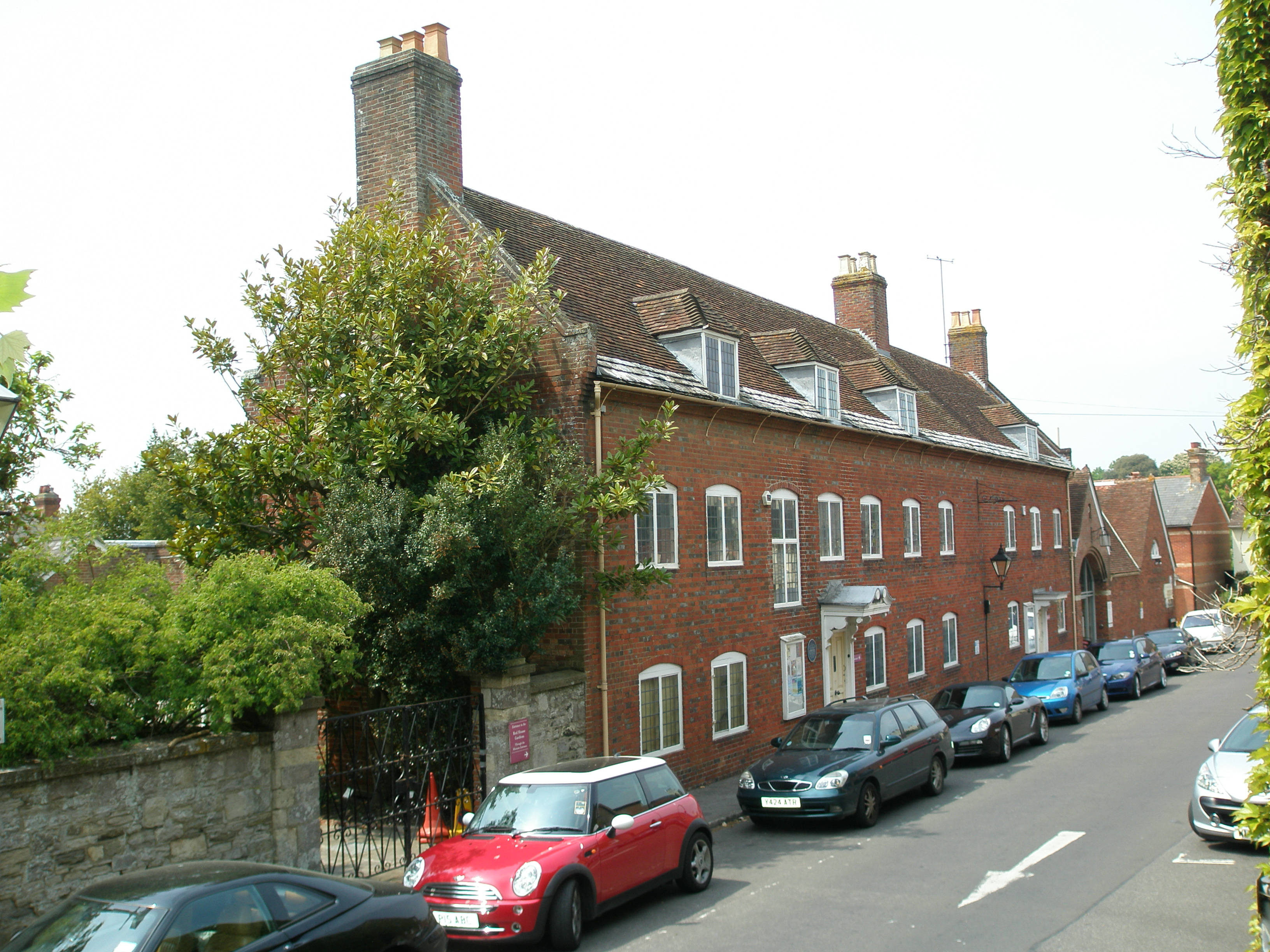 Red House Museum and Gardens, Christchurch