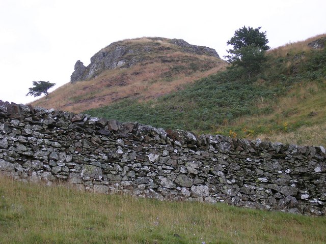 The 4th Eildon, the Little Hill also called the Devil's Spadefull - geograph.org.uk - 906083