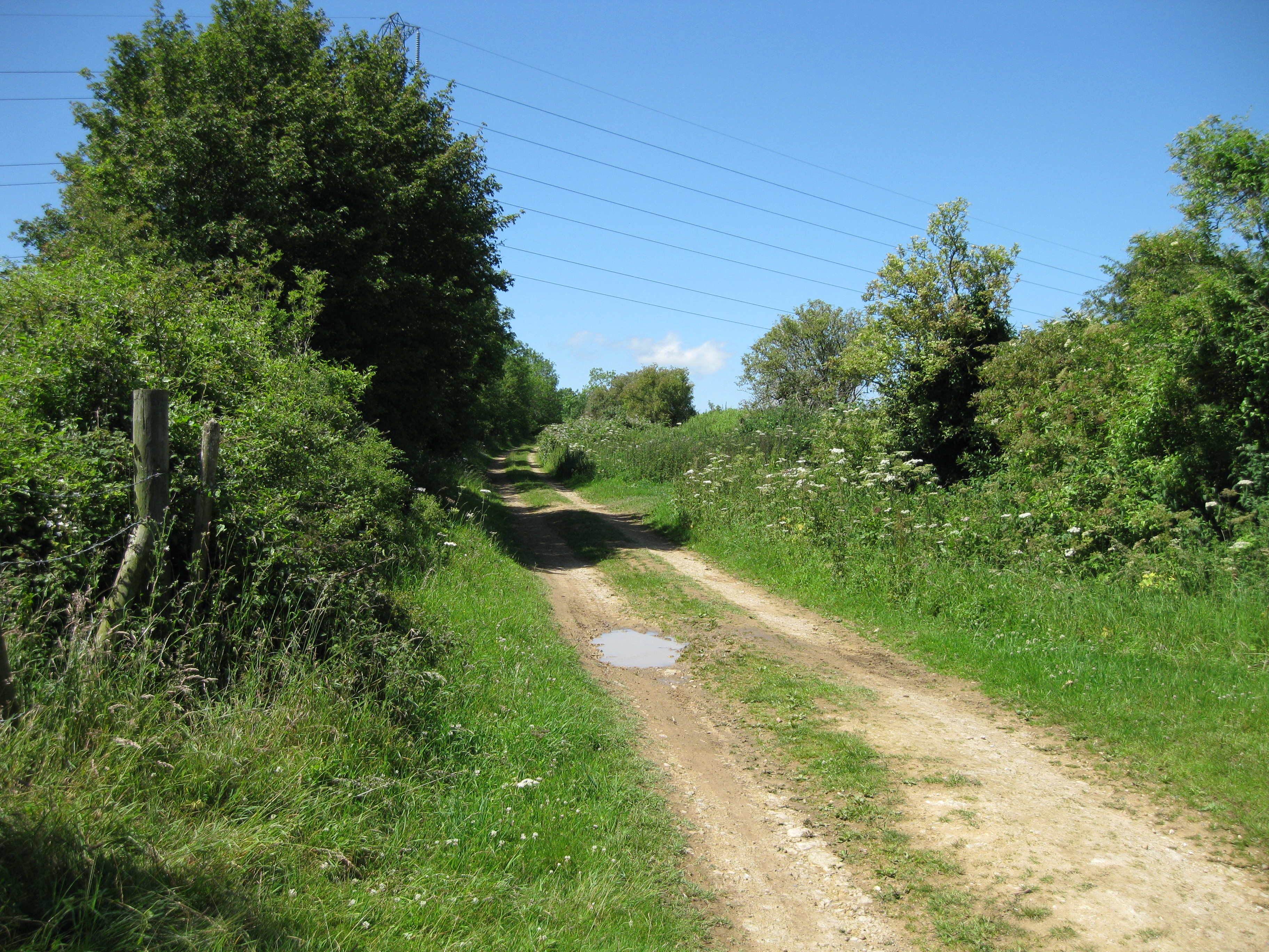 File:The Old Coach Road Byway   - Wikimedia  Commons