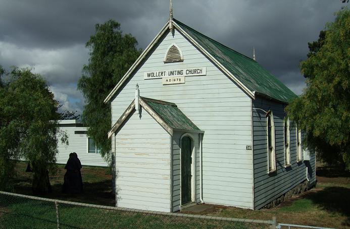 File:Wollert church.JPG